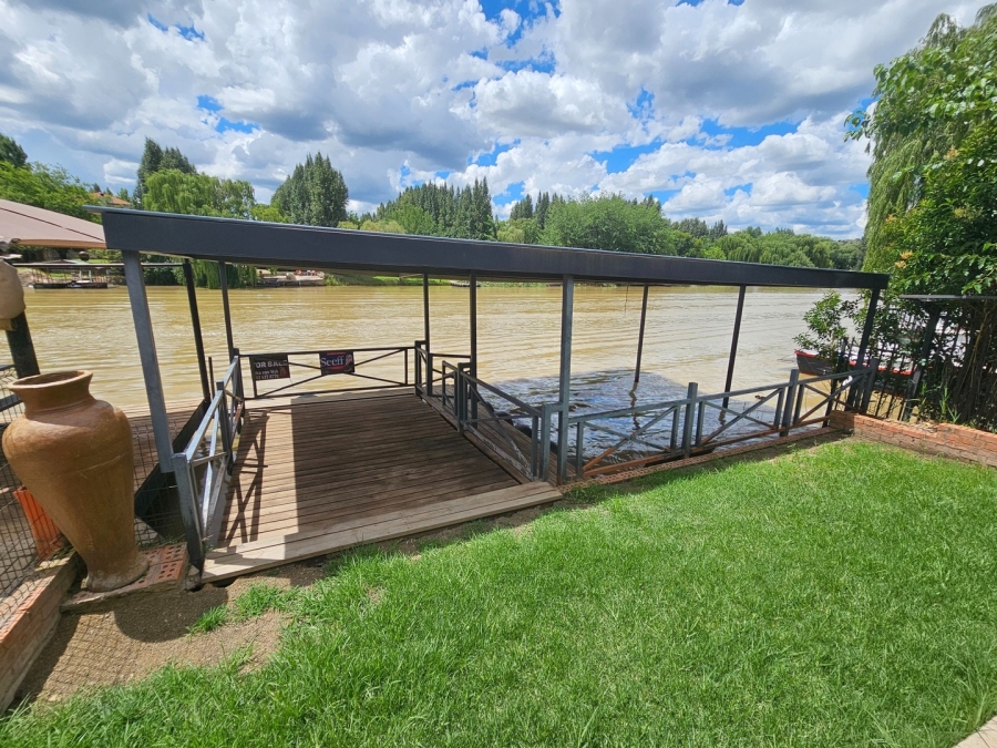 3 Bedroom Property for Sale in Maselspoort Free State